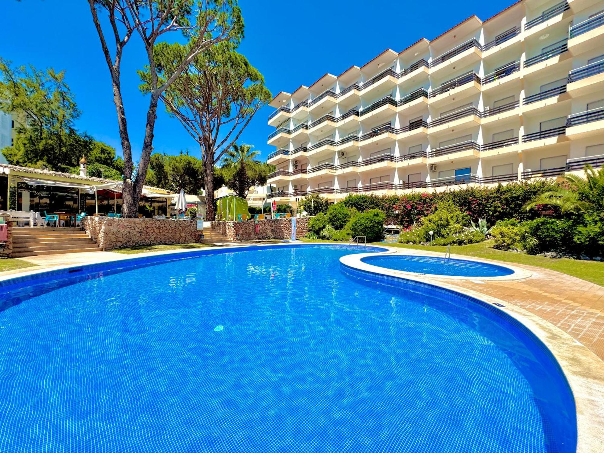 Vilamoura Palm Tree With Pool By Homing エクステリア 写真